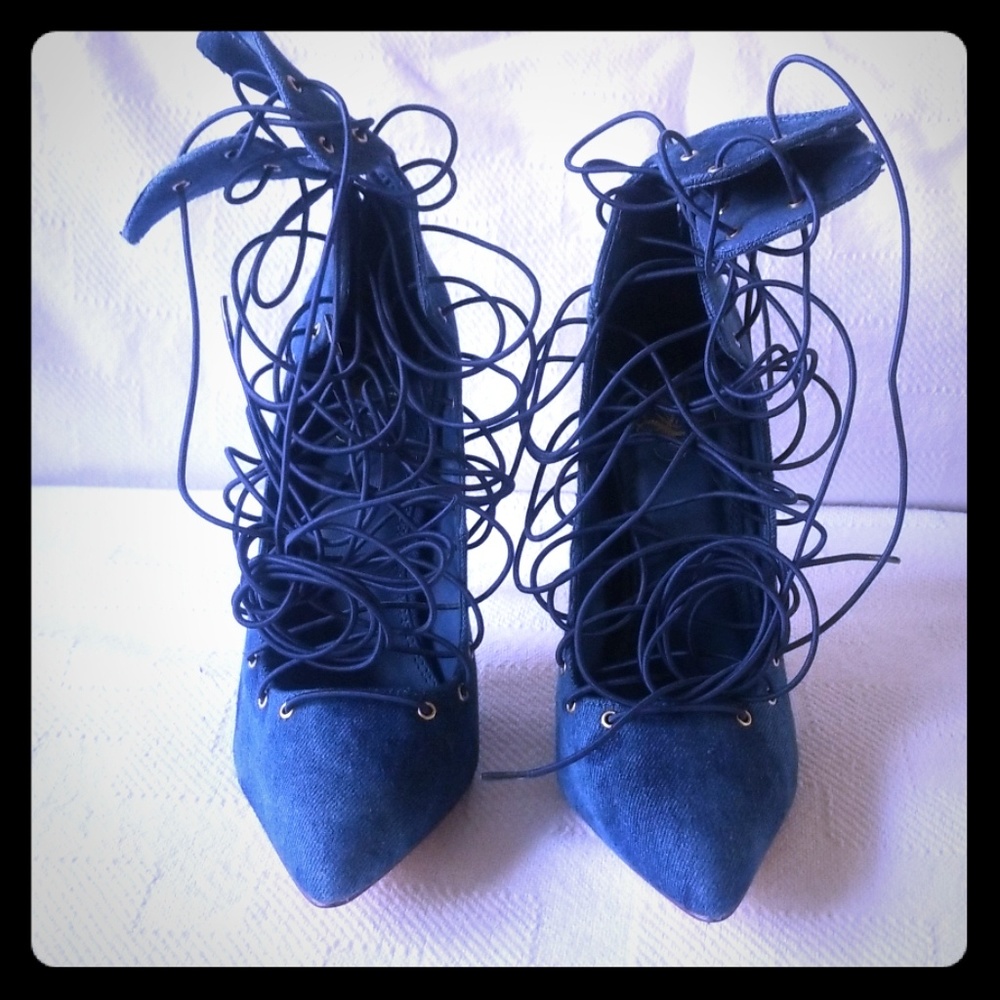 Shoe